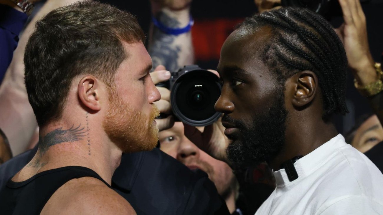 El 'Canelo' Álvarez defiende sus títulos ante Crawford