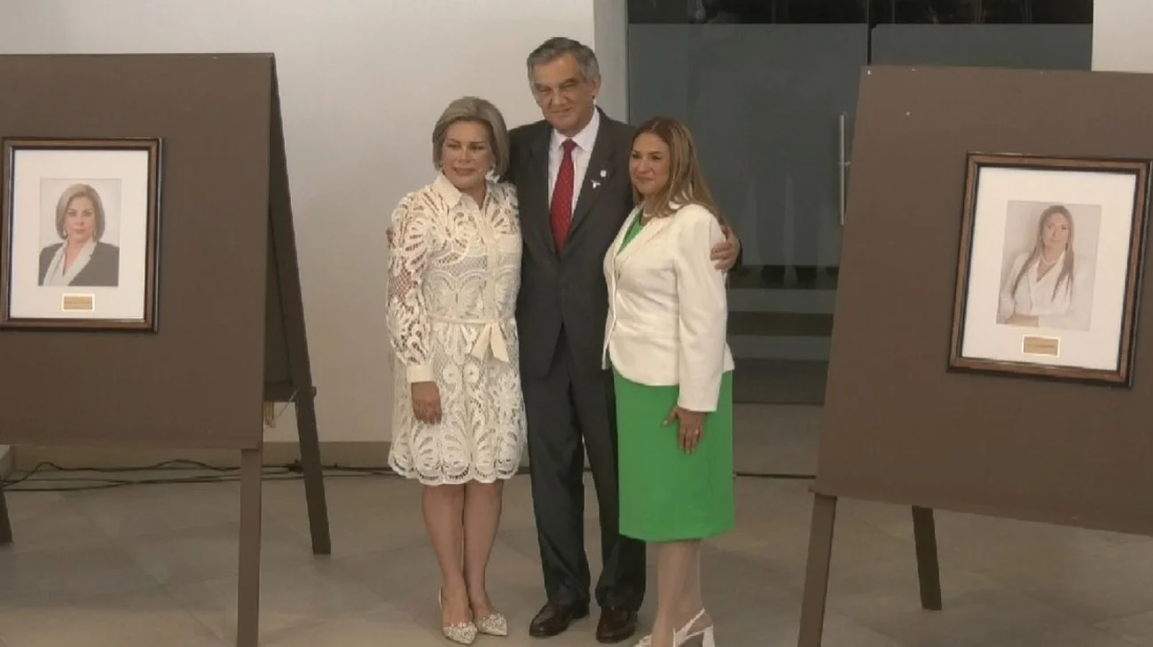 Reconocen a maestras tamaulipecas en galería de honor magisterial