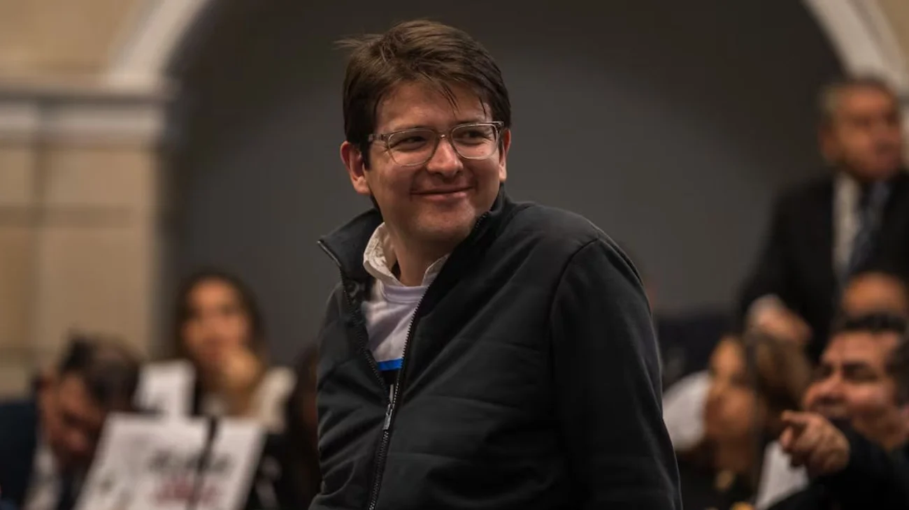 EH_UNA_FOTO_2025_06_08_T083405_499_e9f2507217