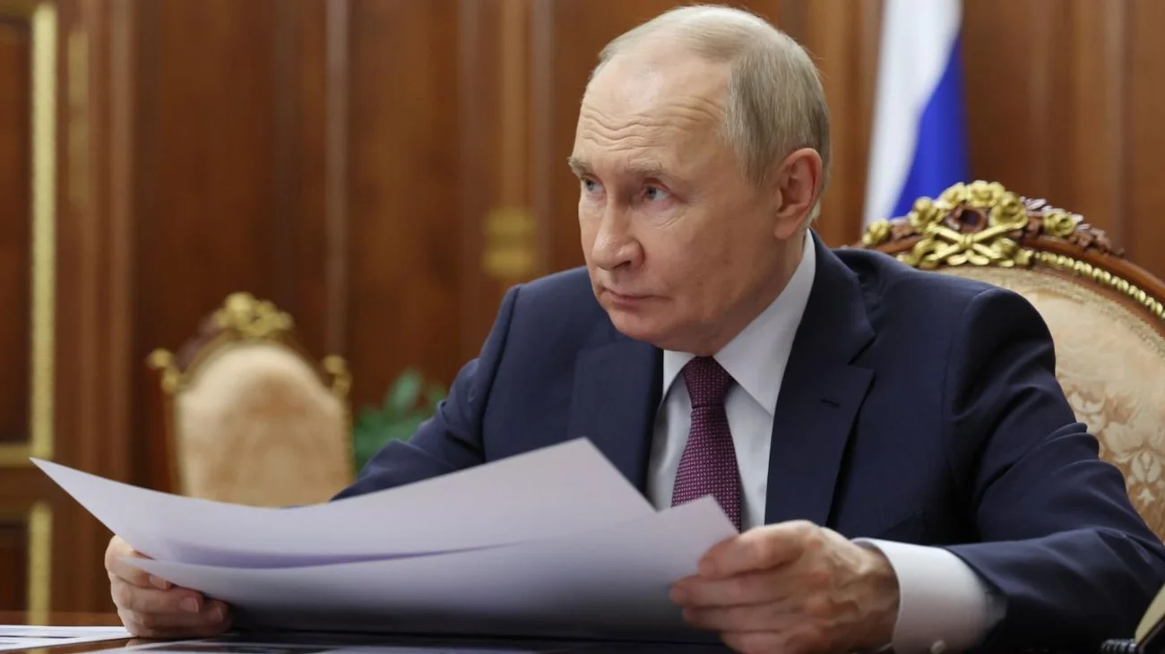 Putin asegura que Irán no ha solicitado ayuda a Rusia