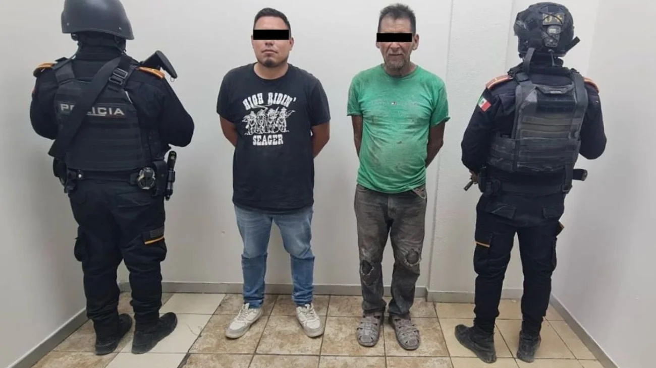Detienen a dos hombres por tirar escombro en Juárez