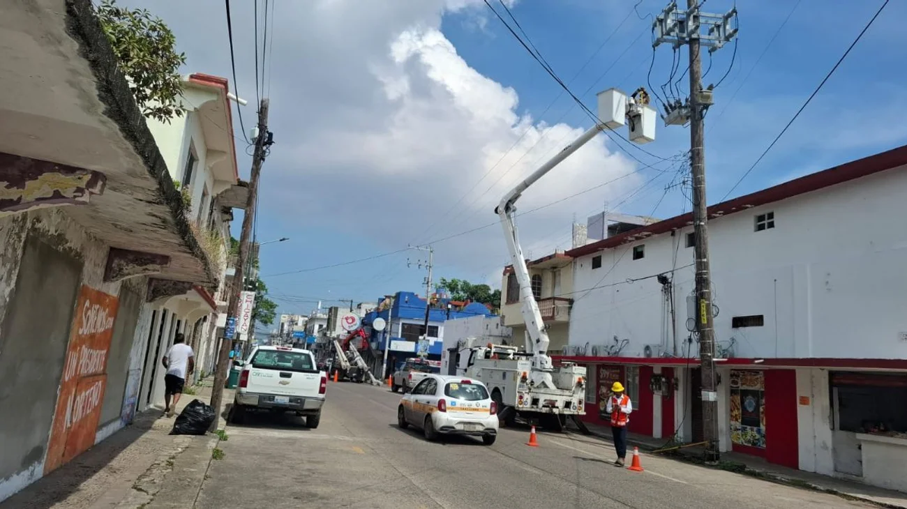 Cortes de luz generan enojo y pérdidas en el sur de Tamaulipas