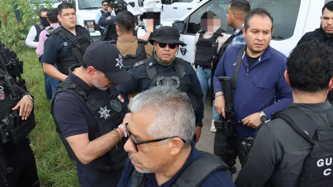 Rescatan a dos agentes de la SSPC tras secuestro en Michoacán