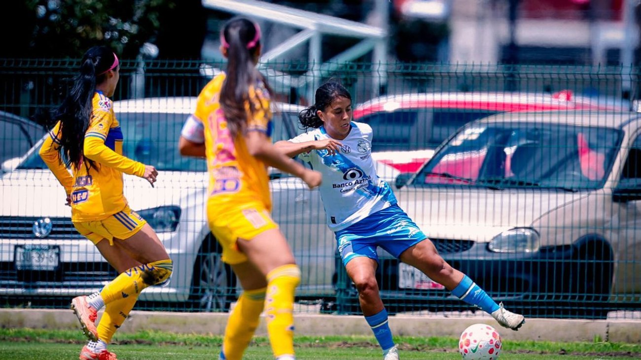 Tigres Femenil vence al Puebla y se afianza como líder del torneo