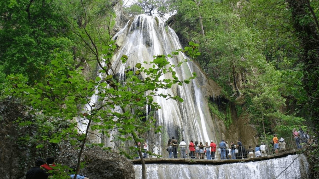 EH_UNA_FOTO_2025_10_06_T103903_076_8d3ddfea21