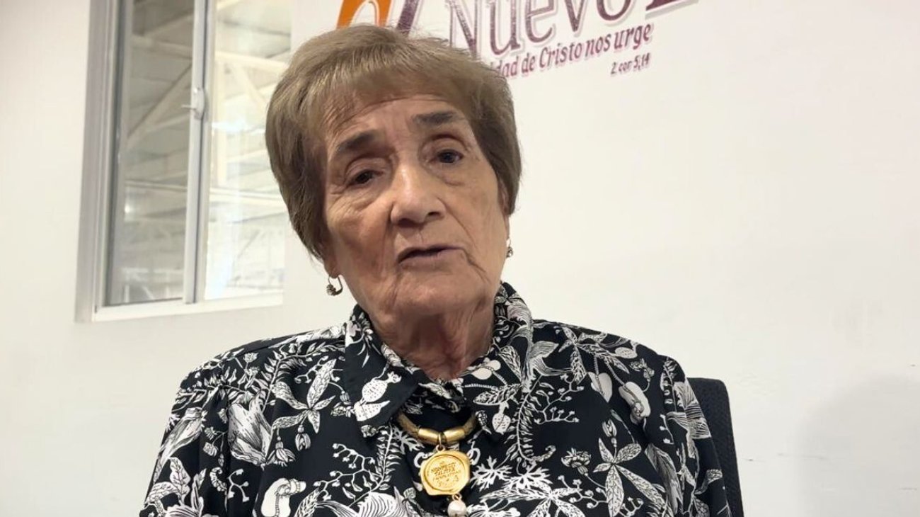 Entregará Cáritas lentes graduados a más de 300 alumnos