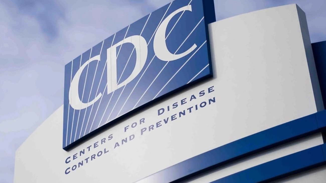 Gobierno de EUA despide a más de 1,000 empleados de los CDC