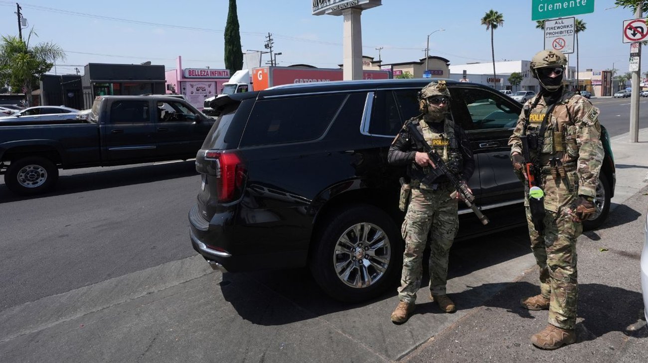 Condado de LA aprueba declaración de emergencia por redadas