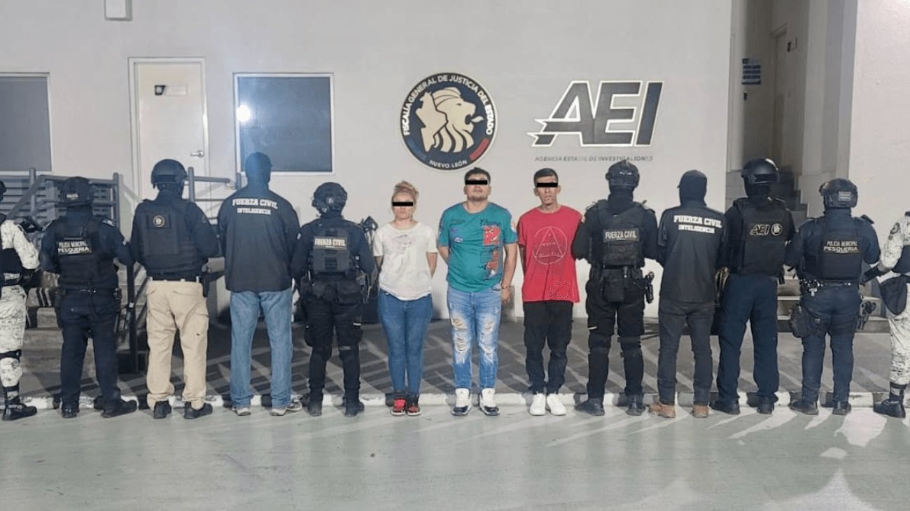 Capturan tres personas con más de 260 dosis de droga en Pesquería