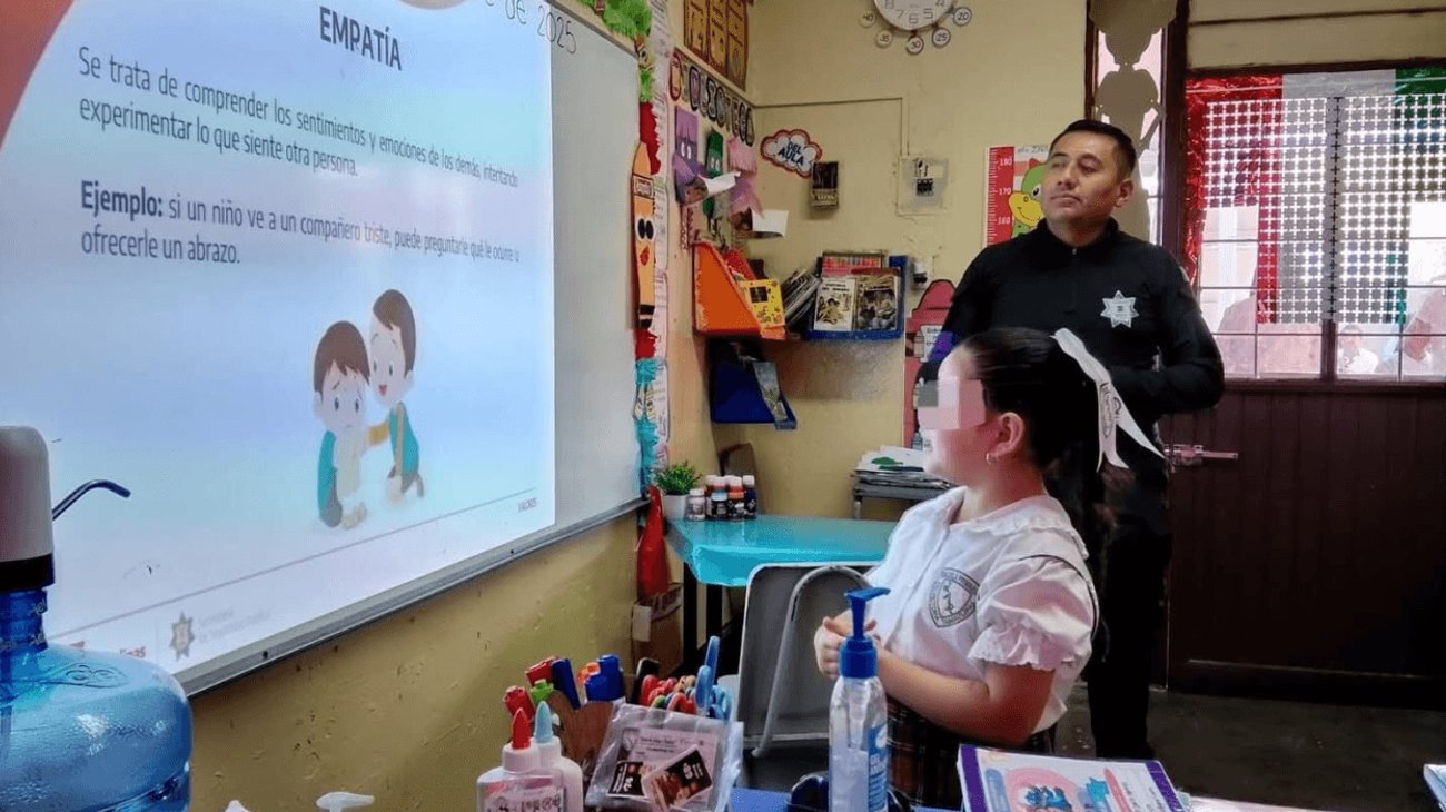 Imparte talleres contra acoso a estudiantes de Reynosa y El Mante
