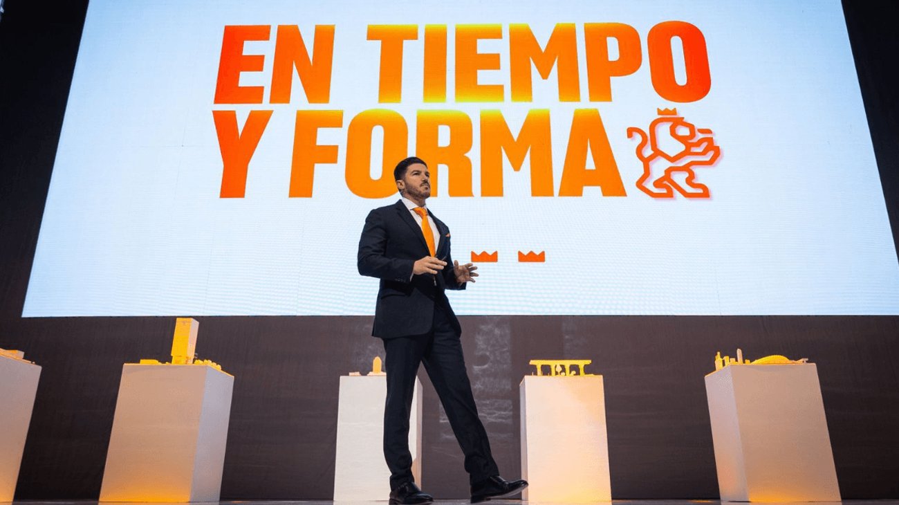 Asegura gobernador tener 'ya listo el piso' para recibir Mundial