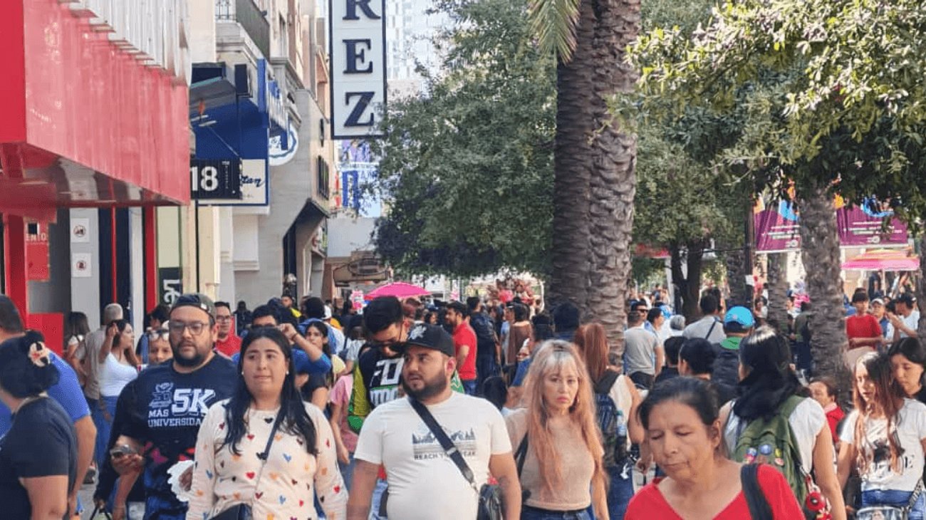 Regiomontanos aprovechan al máximo el 'Buen Fin'