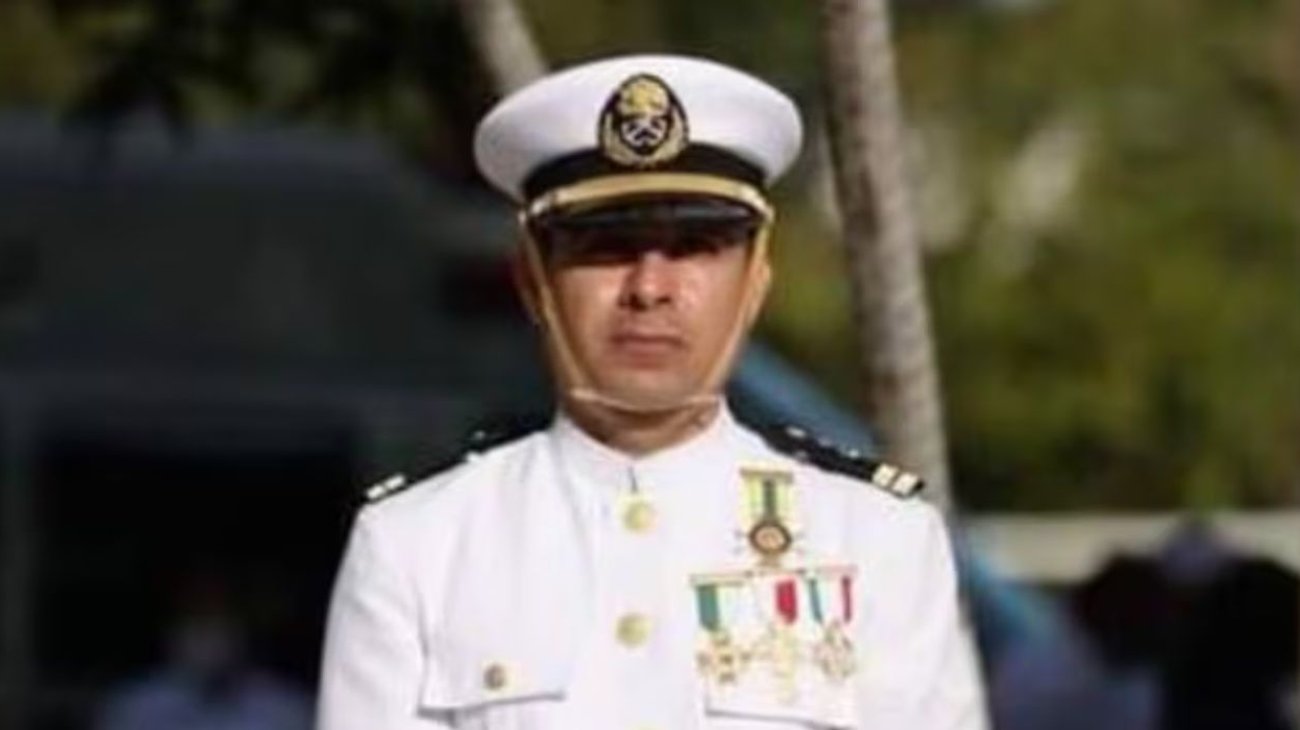 Vicealmirante pide a Sheinbaum intervenir en caso huachicol