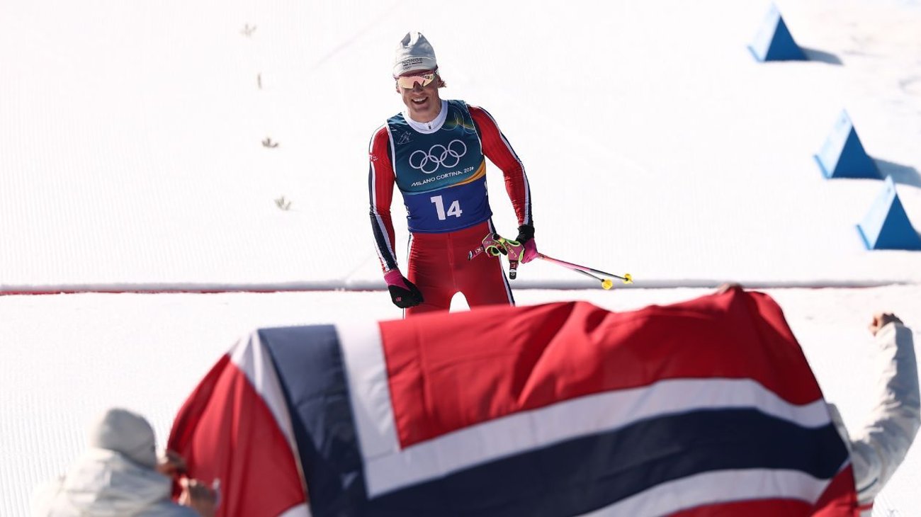 Noruego Klaebo eleva a 10 su récord de oros olímpicos de invierno