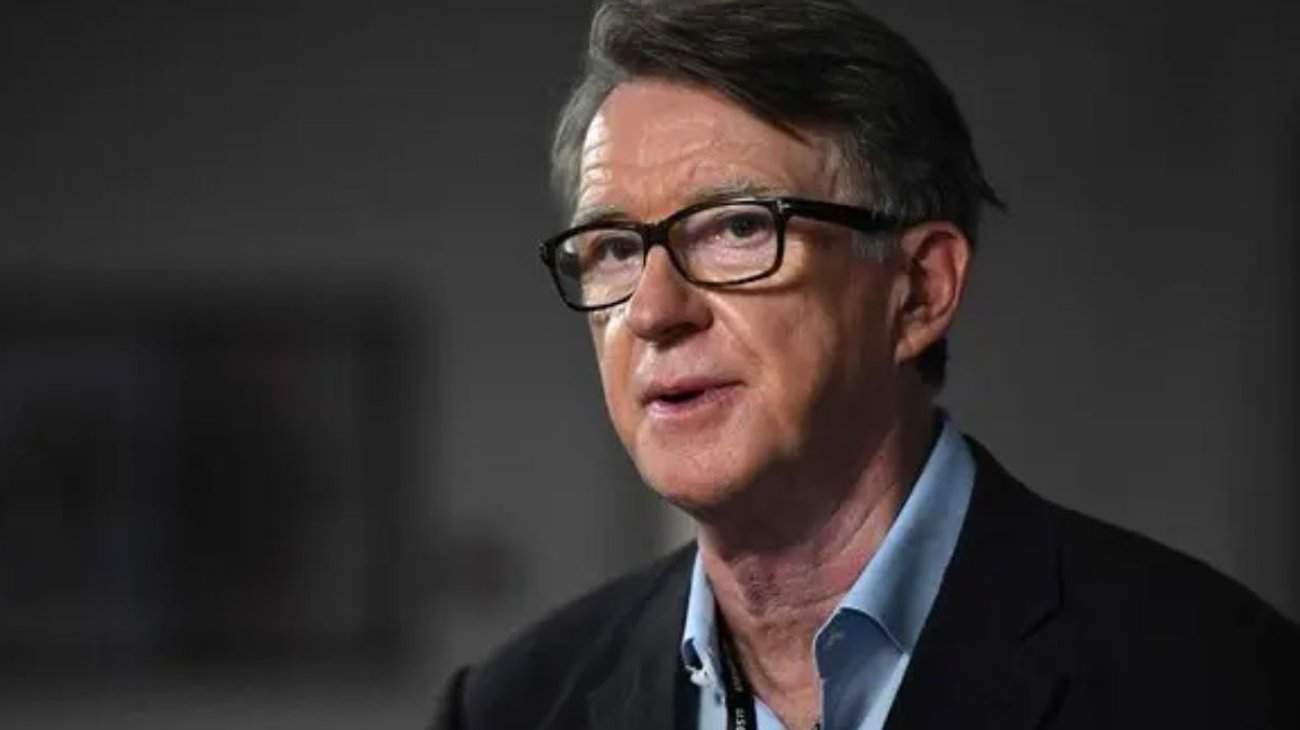 Detienen a Peter Mandelson por caso ligado a Epstein