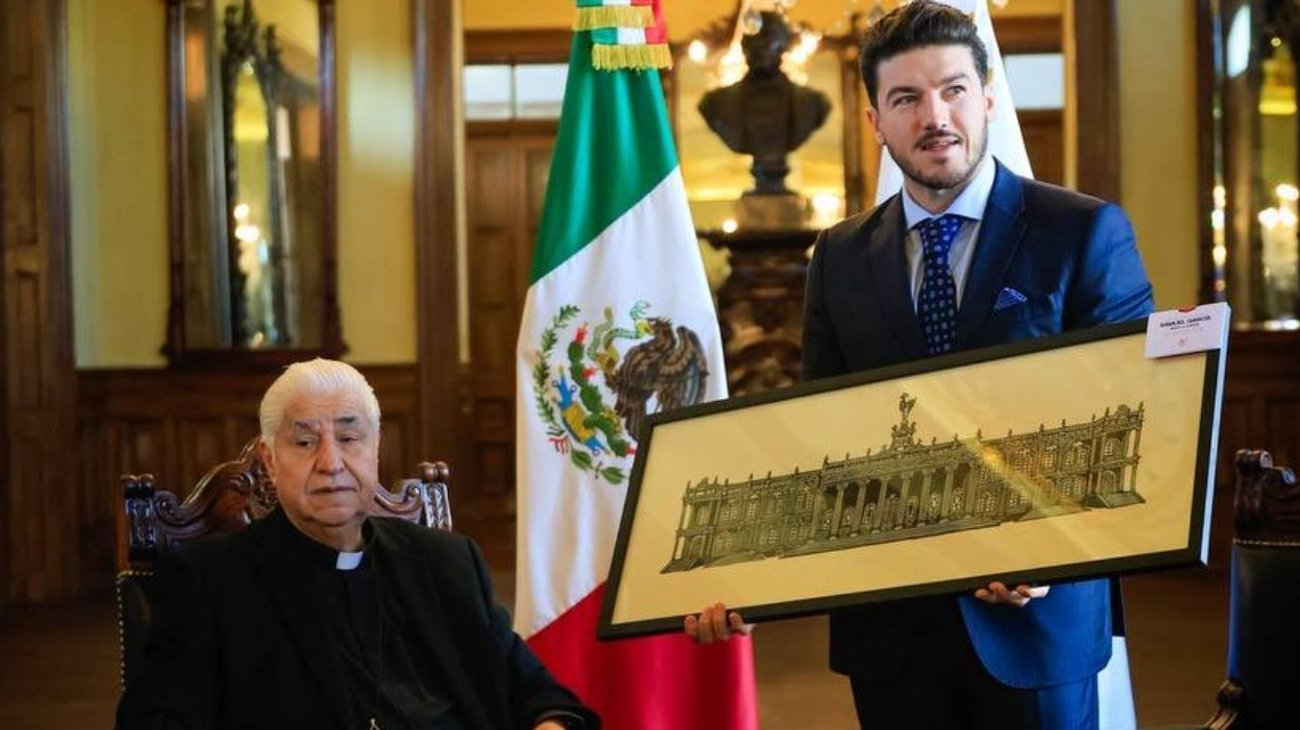 NL presume nombramiento de arzobispo en el Vaticano