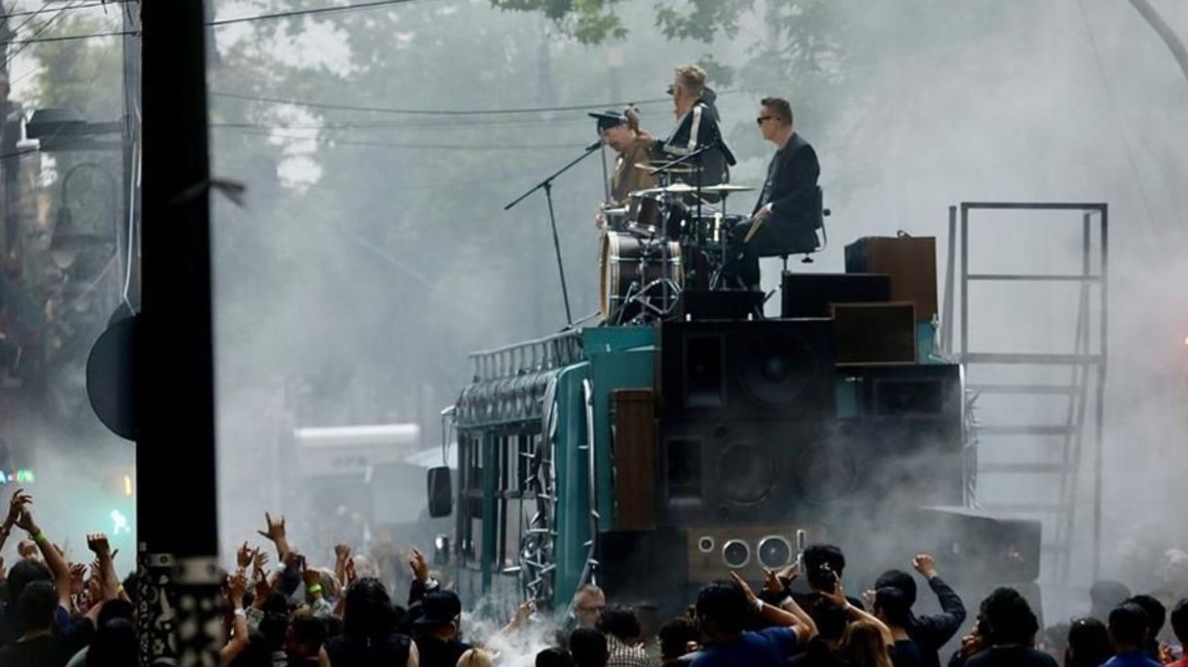 U2 graba sorpresivo videoclip en el Centro Histórico de CDMX