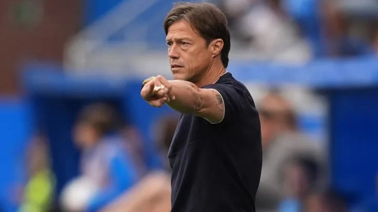 Matías Almeyda a una firma de ser el nuevo entrenador de Rayados