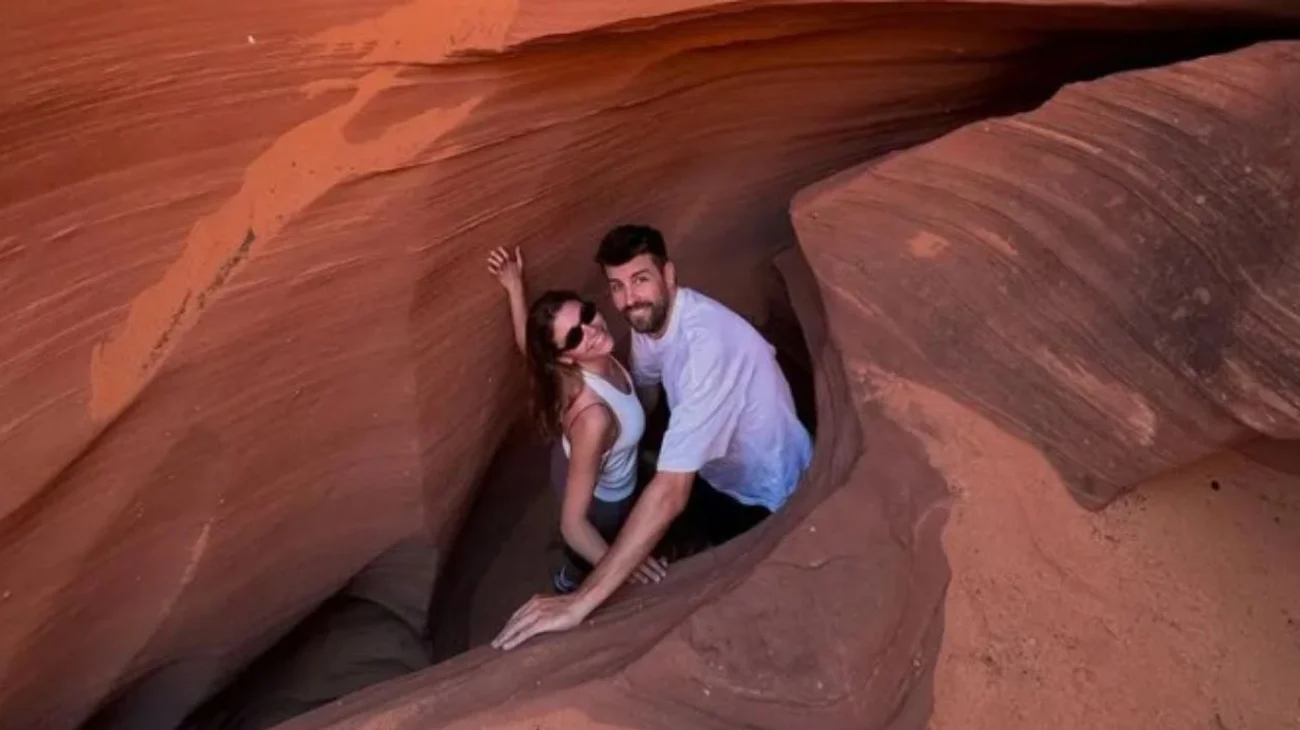 Piqué reaparece con Clara Chía y tras dos años de silencio