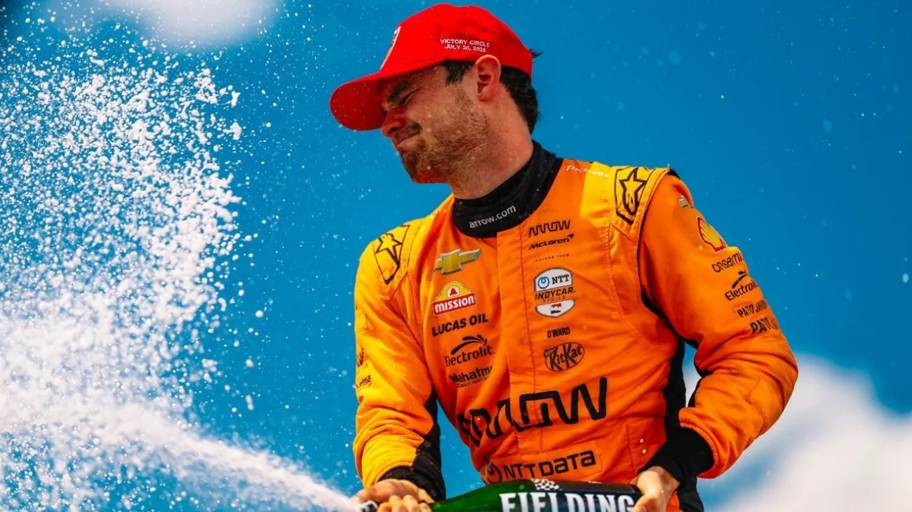 El regiomontano Pato O'Ward gana el Gran Premio de Toronto 