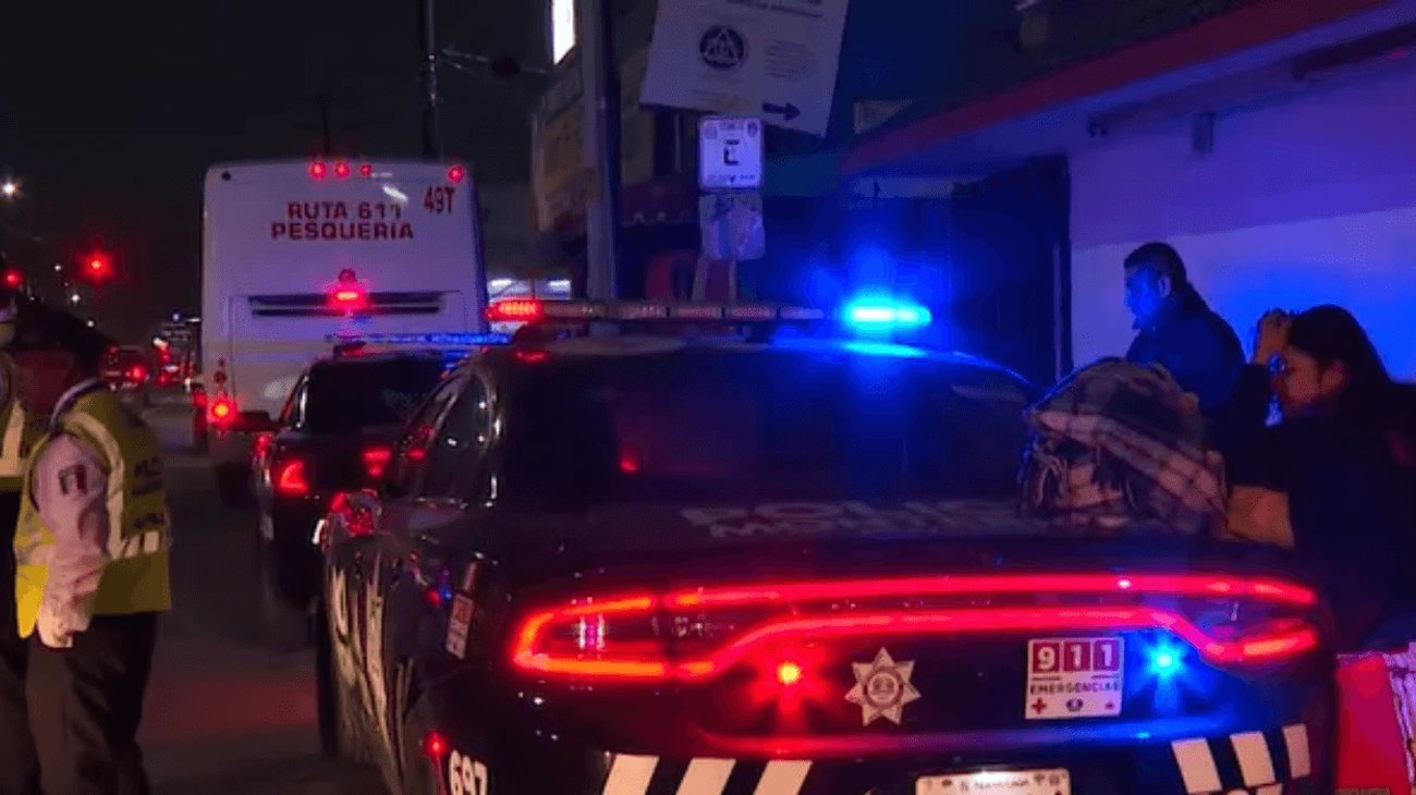 Mujer lesionada tras atropello en centro de Monterrey