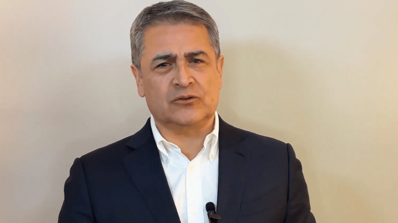 Expresidente de Honduras agradece a Trump por indulto