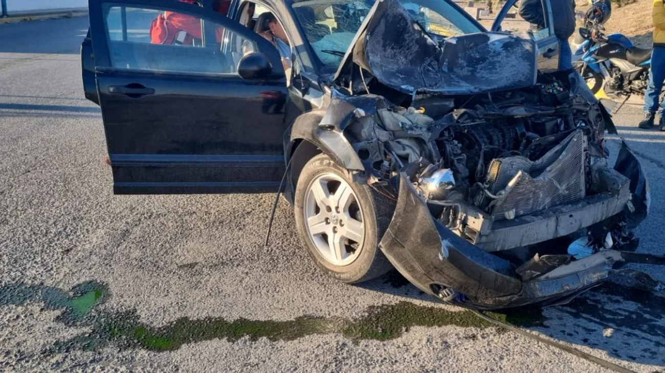 Conductor ebrio provoca choque frontal en Ramos Arizpe