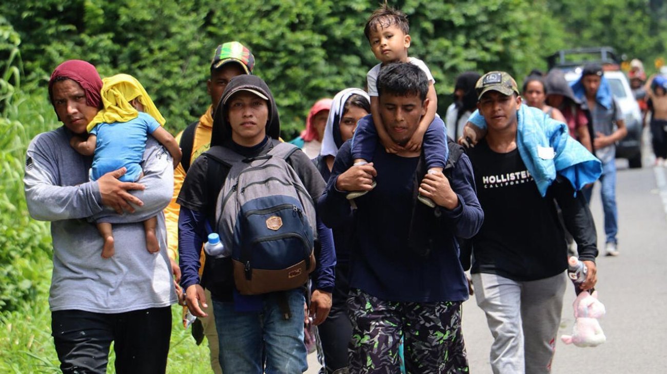 Venezuela recibe a 110 migrantes en un vuelo procedente de Texas