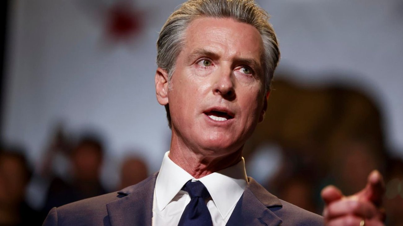 California prohíbe a agentes de Inmigración ocultar su identidad