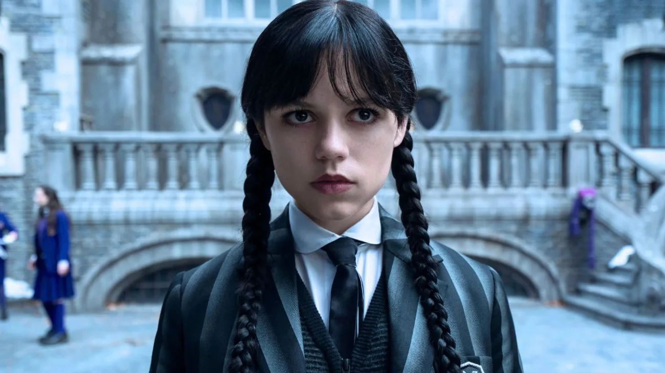 ¡Regresa la oscuridad! ‘Merlina’ estrena su 2ª temporada