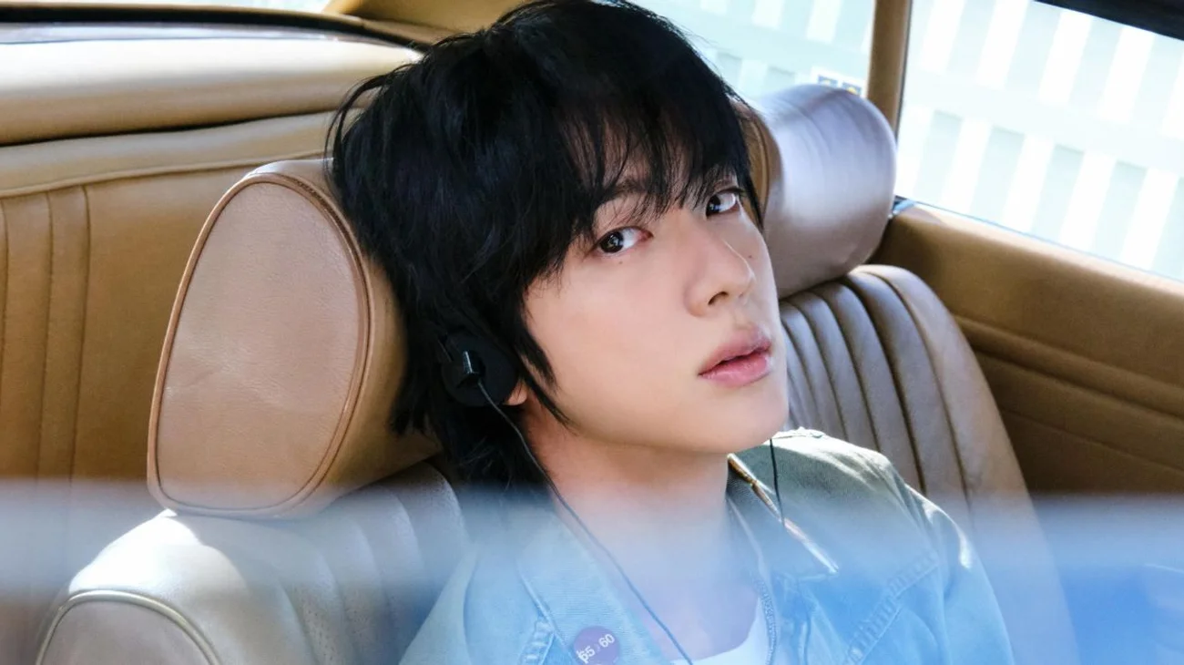 Jin de BTS busca conmover con su segundo álbum 'Echo'