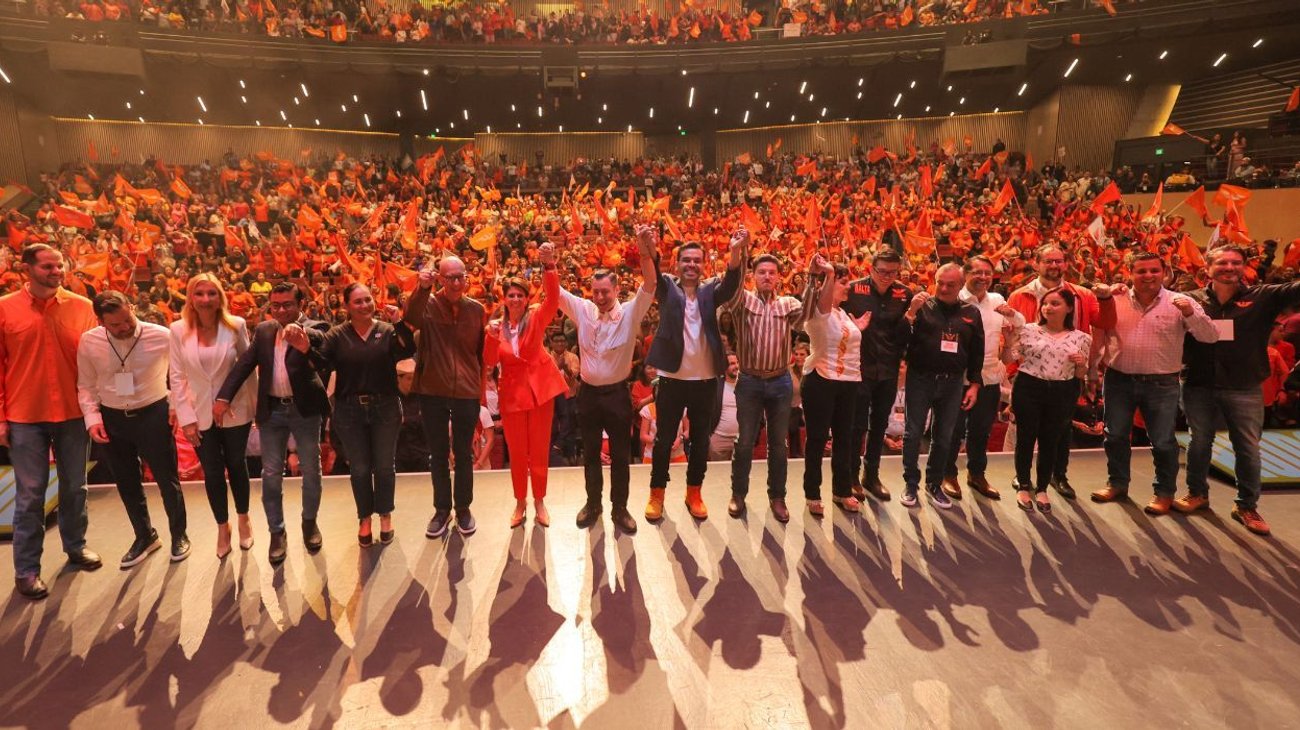 MC toma protesta a Círculos Ciudadanos en Monterrey