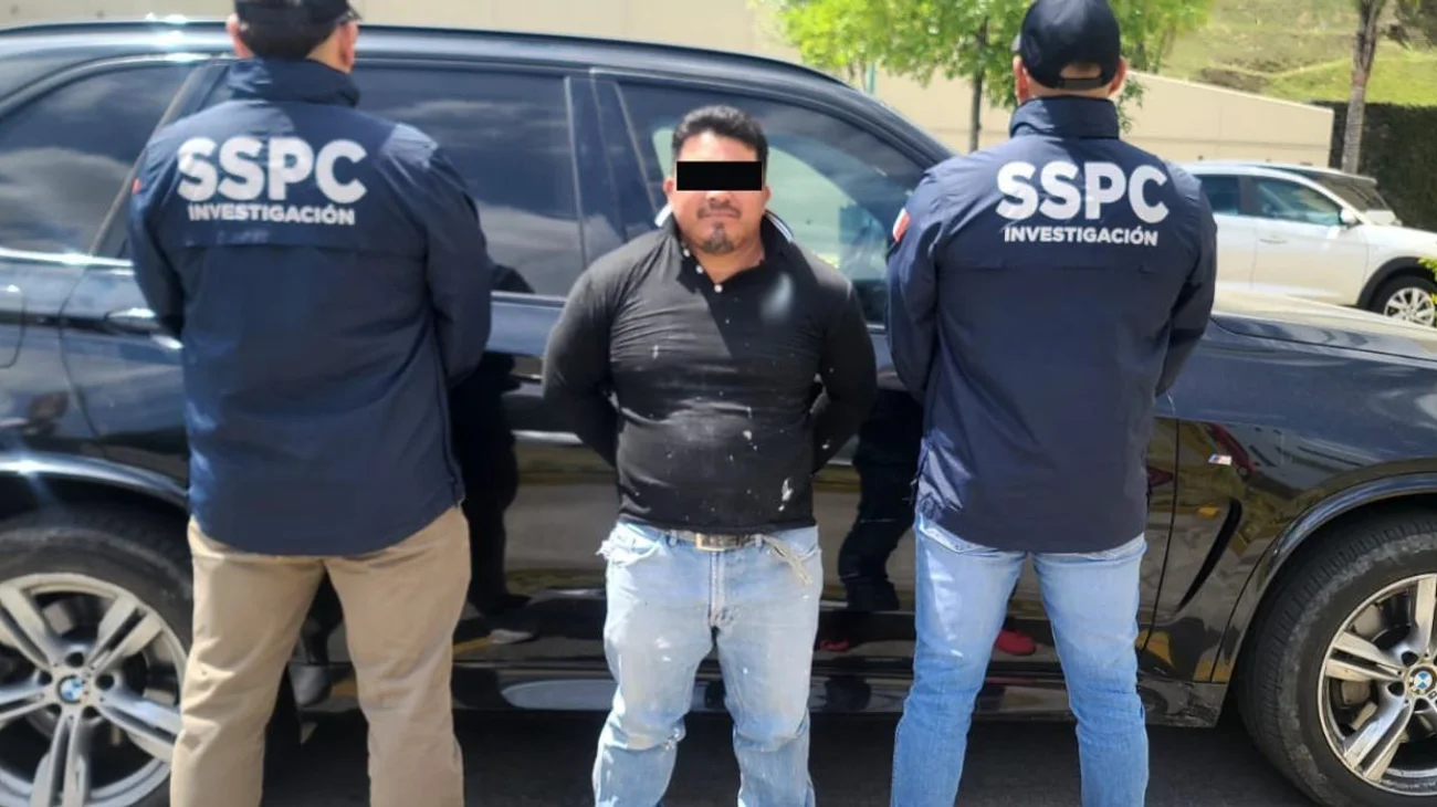Detienen a 'El Veterano', uno de los 10 más buscados del FBI