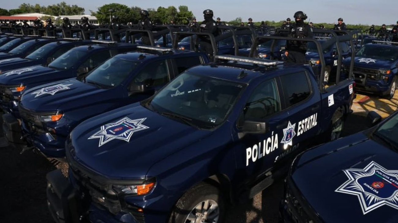 Entrega_Gabinete_de_Seguridad_100_patrullas_a_Sinaloa_09b5e294c1