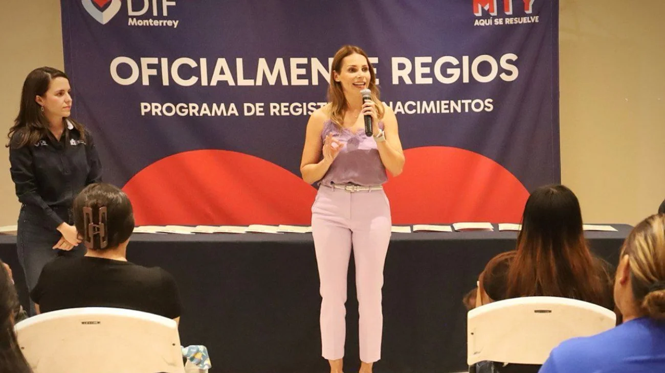 Entrega Monterrey actas a niños sin registro por segunda ocasión