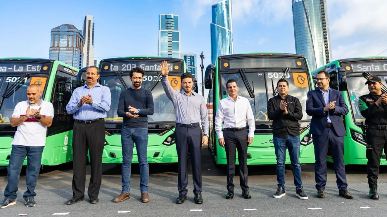 Entrega_Samuel_40_camiones_58747b587a