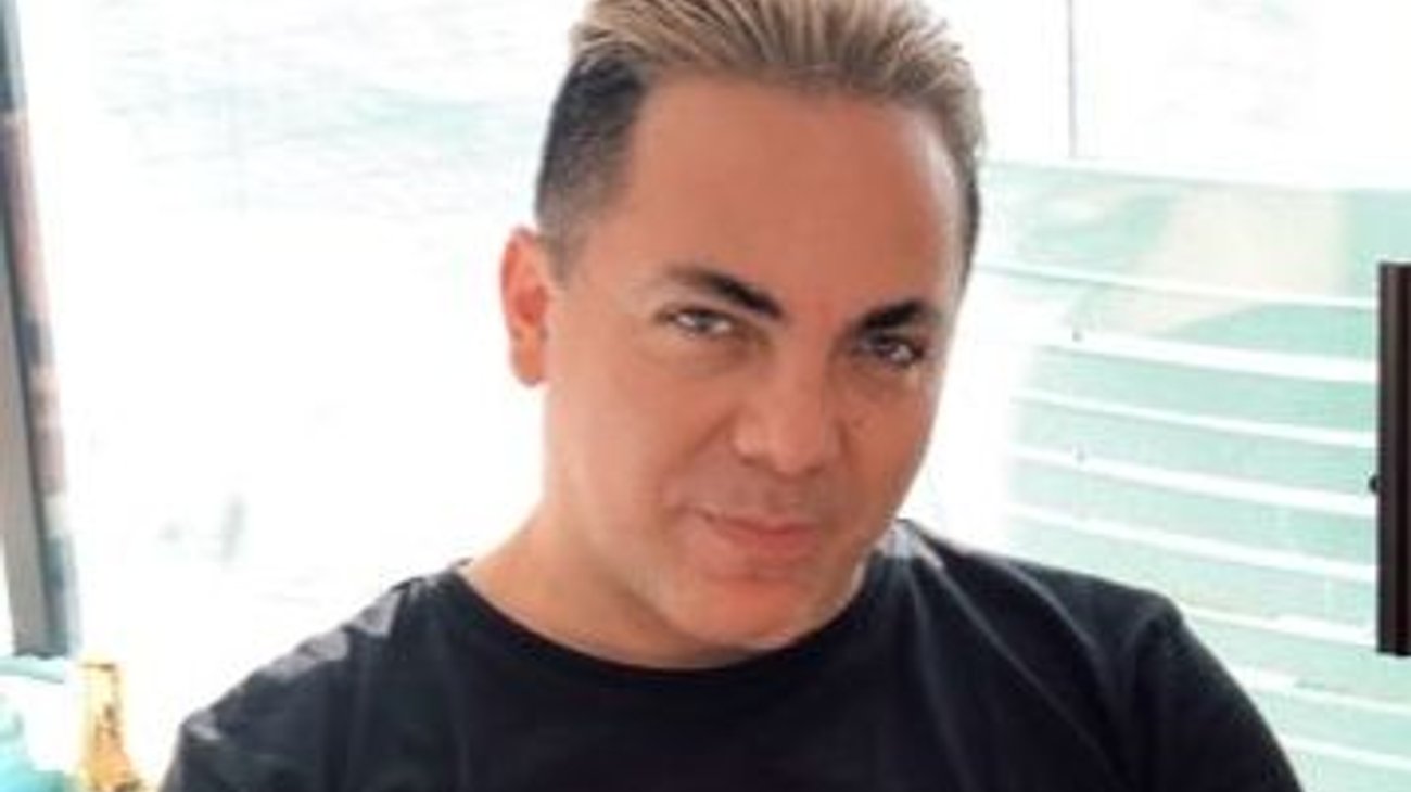 Cristian Castro revela que estudiará Diseño Industrial