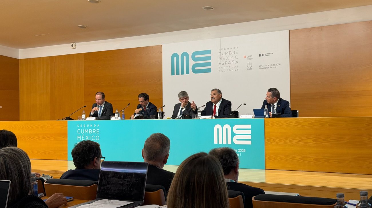 Santos Guzmán fortalece alianza académica México–España en cumbre