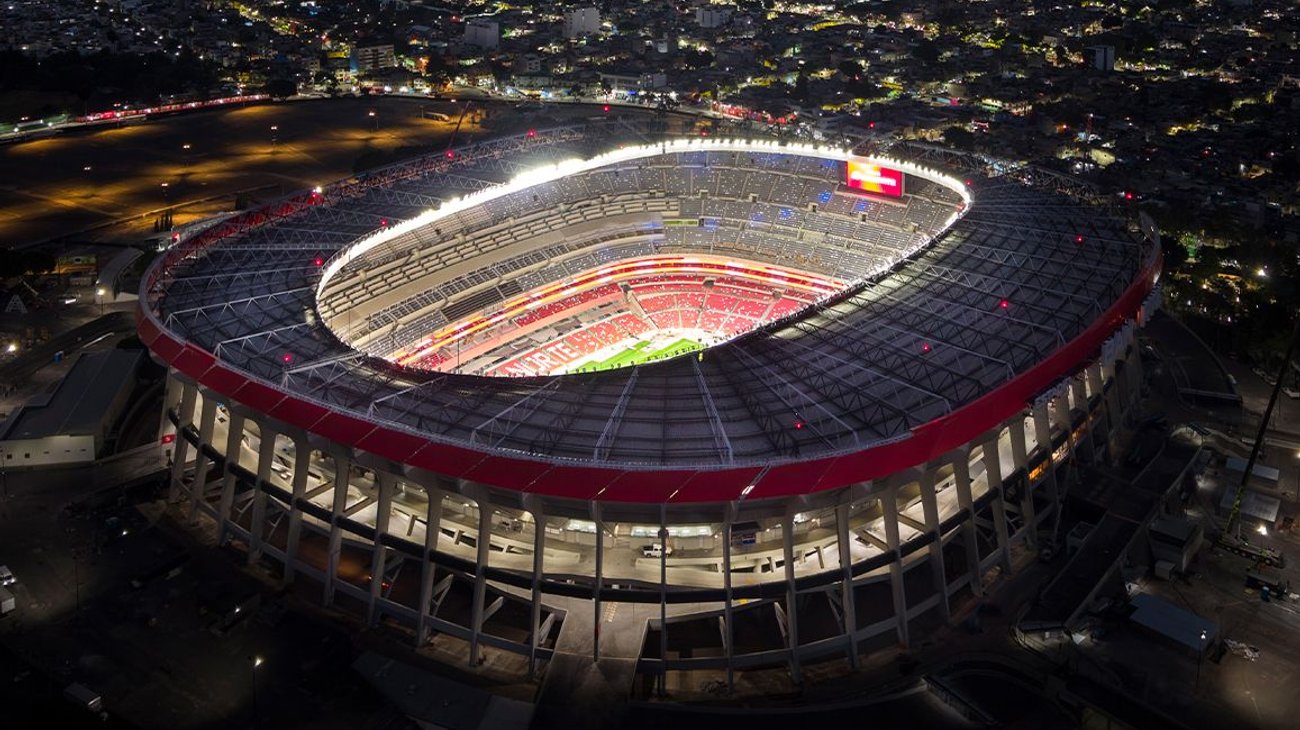 Estas leyendas jugaron en la cancha del Estadio Azteca