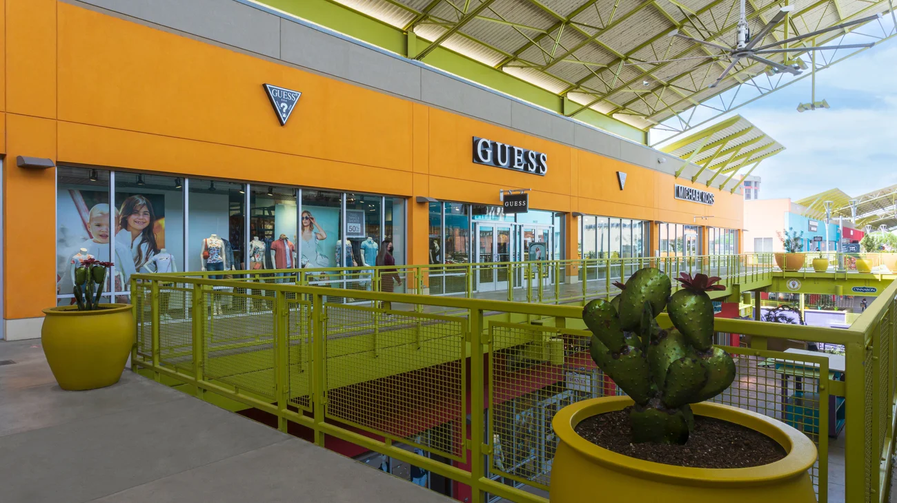 Laredo Texas invita a próximo Tax-Free Weekend 2025