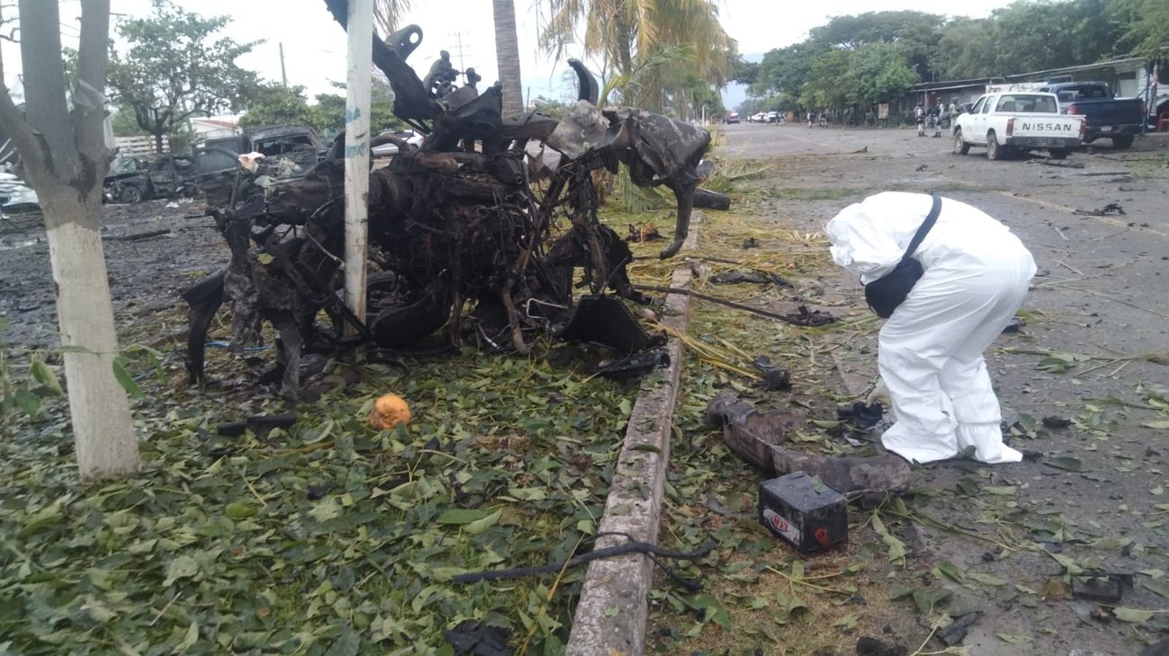 Esto se sabe de explosión en Michoacán por supuesto coche bomba 
