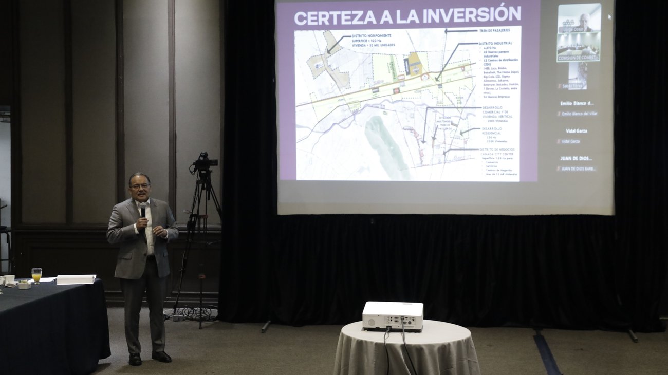 Mijes ante Coparmex: digitalizar trámites frena la corrupción