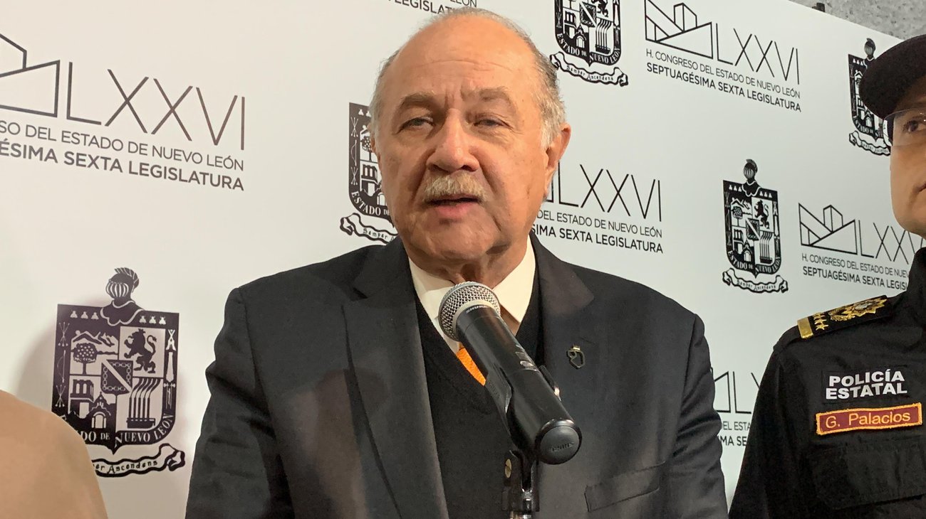 Dan suspensión a Navarro, se quedaría de 'interino'