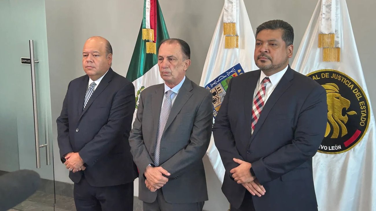 Fiscalía indaga causa de choque: revisa falla mecánica en autobús
