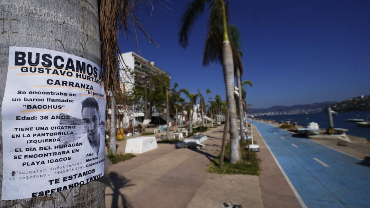 Continúa la búsqueda de 32 desaparecidos tras huracán 'Otis'