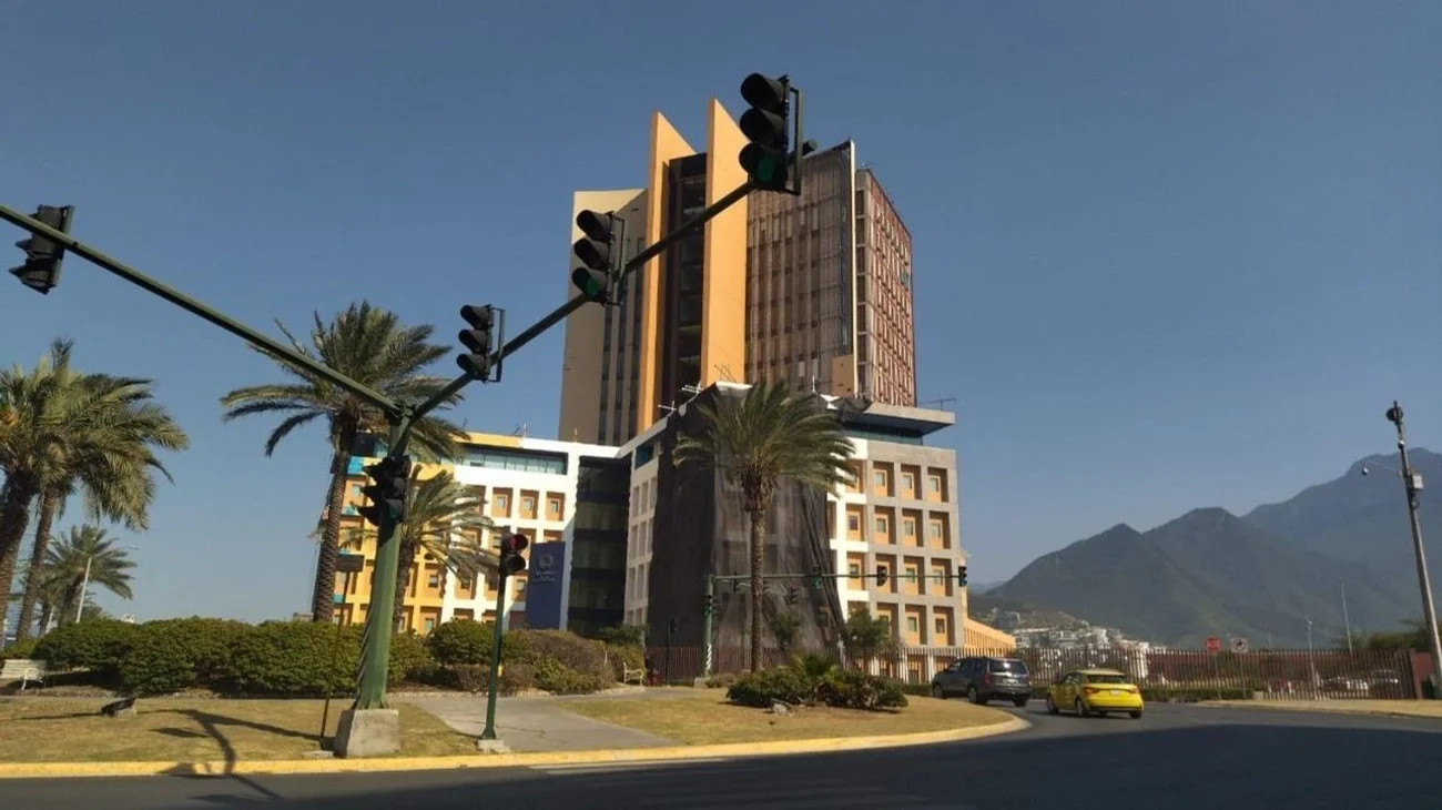 Formato_Portada_EH_8_32_4c67554e4c