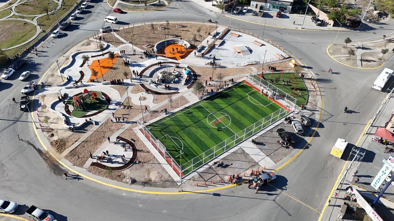 Félix Arratia inaugura Espacio de Unidad Santa Isabel