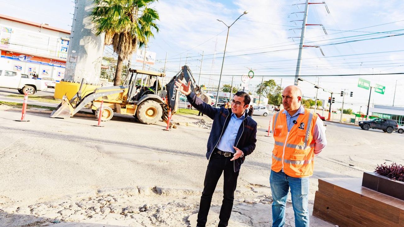 Foto_3_Inicia_Felix_Arratia_obra_de_rehabilitacion_pluvial_en_el_acceso_a_El_Sabinal_f3a55a5c06