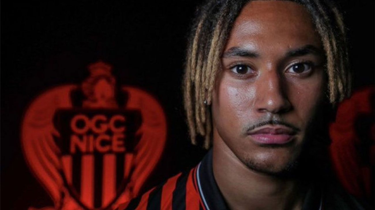 Jugador del Niza amenazó con lanzarse de un puente en Italia