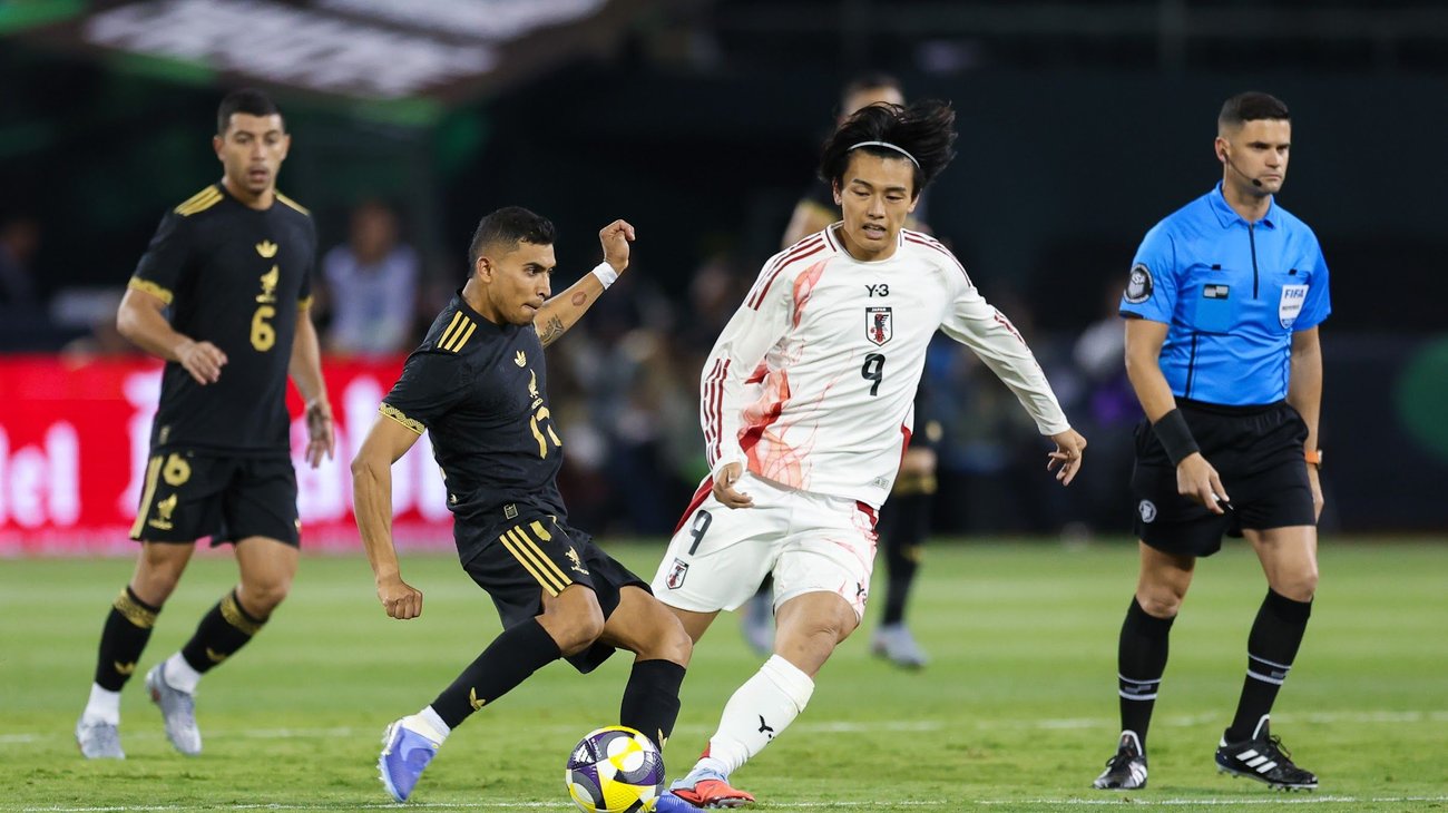México y Japón aburren en amistoso y empatan sin goles